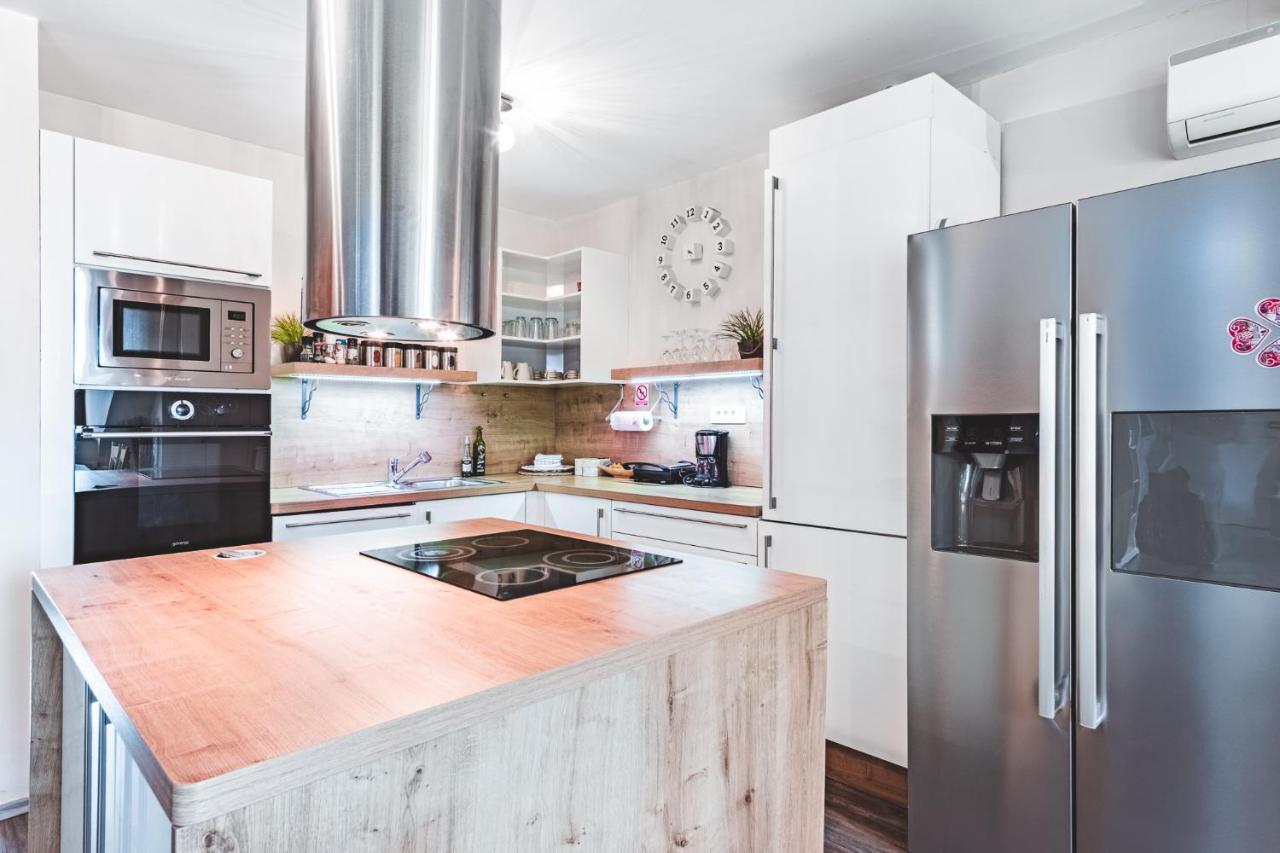 Apartment Zagreb Deluxe Ngoại thất bức ảnh