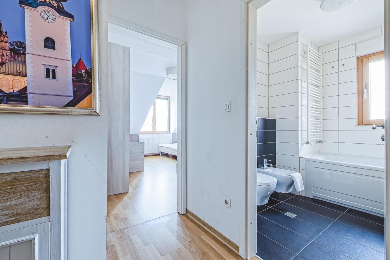 Apartment Zagreb Deluxe Ngoại thất bức ảnh